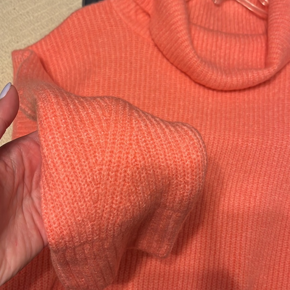 Sweater - Picture 3 of 4